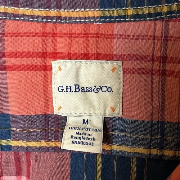 GH BASS  & CO , plaid shirt,men Med outdoor,fishing,Yellowstone,western like new - Picture 3 of 11